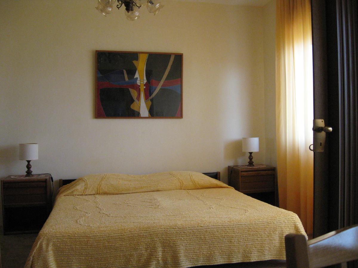 Apartments Stanko Trogir Exterior photo